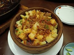 -里宴川菜酒楼(昊祥邻里聚金泉广场店)