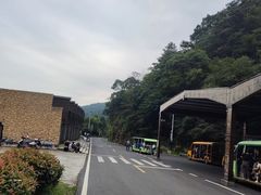 -三叠泉瀑布
