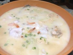 豆浆煮回头鱼-佬麻雀·新湘菜(珠海金发购物中心店)