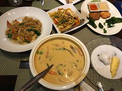 -Sala Thai Restaurant