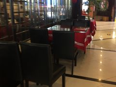 -高第街56号餐厅(宝龙店)