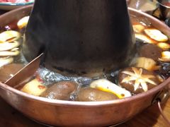 -东镇老火锅(长春路首店)