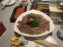 -海底捞火锅鲜切牛肉主题店(长寿路店)