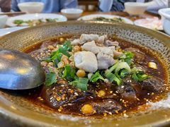 肥肠血旺-茅屋大酒店