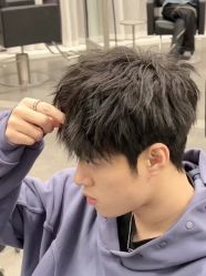 -尤司男士国潮理发馆