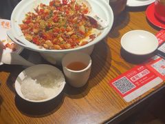 -爱碗亭·鲜炒湖南菜(壹城中心店)