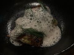 炭烤帝王蟹肉卷配青椒泥-BOR Eatery(安福路店)