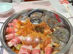 -黄记煌三汁焖锅(新佳丽江汉路店)