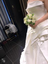点击看大图 -GRACE KELLY婚纱与礼服(北京店)