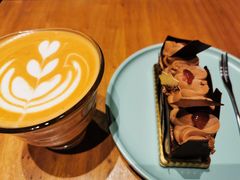 -Punchline Coffee&Roaster(同济大学店)
