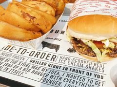 -FATBURGER 特富客汉堡(外交公寓店)
