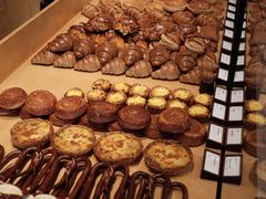 -LANLIZI BAKERY(COSMO店)