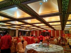 -六合家宴食府·家宴厅