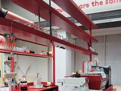 -UNI UNI(环亚凯瑟琳店)