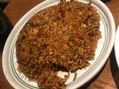 -云海肴·汽锅鸡·云南菜(天山百盛优客店)