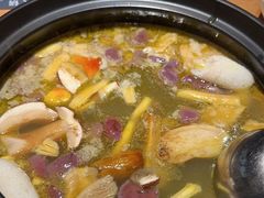 -一朵菌·野生菌探索家火锅(南亚店)