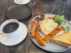 -LES ELITES 英集荟(南京西路店)