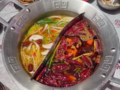 -大芊金重庆串串火锅(南京路店)