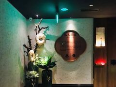 -新盈光·云会所(百丈东路店)