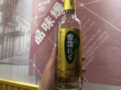 雪花纯生-街角等你.大连海鲜烧烤(西安路店)