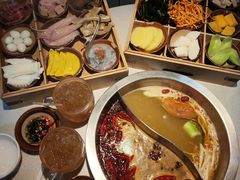 -芈重山老火锅(广州首店)