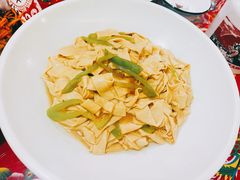 地道尖椒干豆腐-闯关东东北农家菜(崂山石老人店)