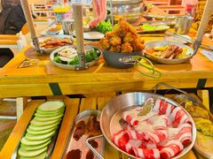 -叽叽扎扎烤肉场(生态城万达店)