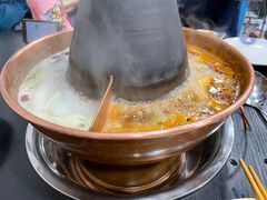 -楼外楼大刀肉传统火锅居(幸福街店)