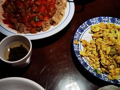 -东口码头·烧鸽子·鱼头泡饼·地方菜(金鹰悦城店)