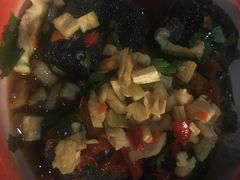 -琥珀老六龙虾(四里河店)