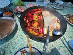 -鸿姐老火锅(疁城新天地店)