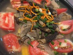 -乡土特色.冷锅鱼.牦牛肉汤锅