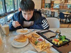 -必胜客(桂林中山店)