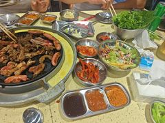 -安小胖韩国烤肉(财富广场画苑小区店)