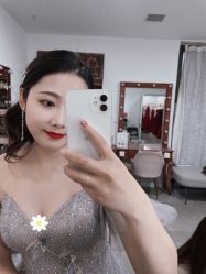 点击看大图 -曼青婚纱礼服馆