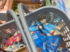 -来伊份(前进西路万象汇店)