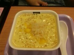 -满记甜品(日月光二店)
