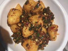 -渝是乎酸菜鱼(龙旗购物中心店)