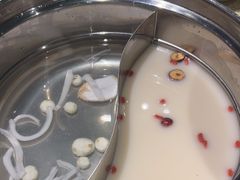 -煲大王猪肚鸡·椰子鸡火锅(红谷滩万达店)
