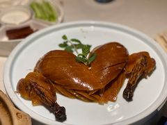 精品烤鸭-悦江(梅奔中心店)