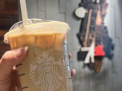-星巴克臻选(深圳金光华店)
