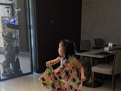 -三亚湾海居铂尔曼度假酒店