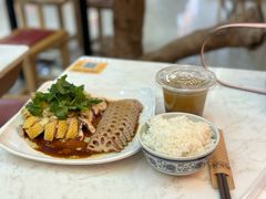 -甘掌门·化州驰名牛杂粉(越秀店)
