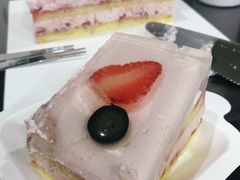 草莓慕斯-积慕Cake(解放大道店)