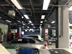 -途虎养车工场店(成都晨辉路店)