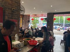 等位区-西环肥仔螺蛳粉(总店)