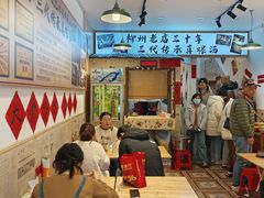 -柳州肥姨妈大骨螺蛳粉(老闵行店)