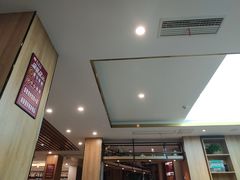 -有红鸡毛店·川菜(建设路店)