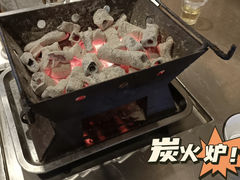 -宏兴烤鱼山庄(宣恩总店)