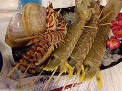 -鲜入围煮花胶鸡海鲜火锅